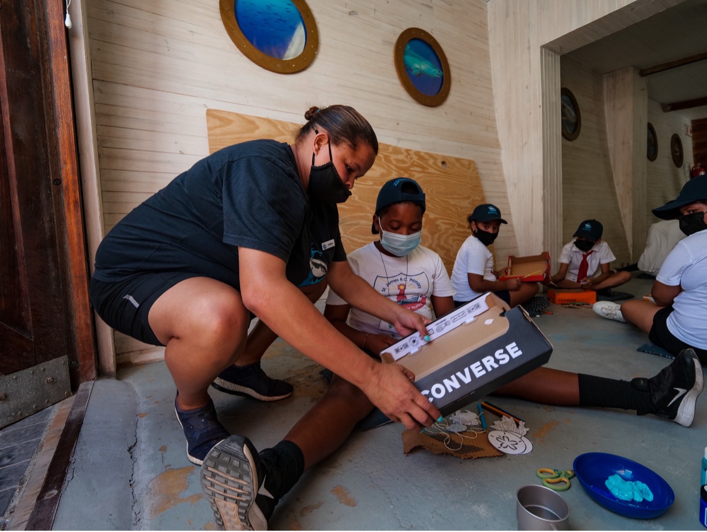 Sea School learners get to visit our centre in Kalk Bay and unleash their inner artists through ocean-inspired arts and crafts. Image by Danel Wentzel.